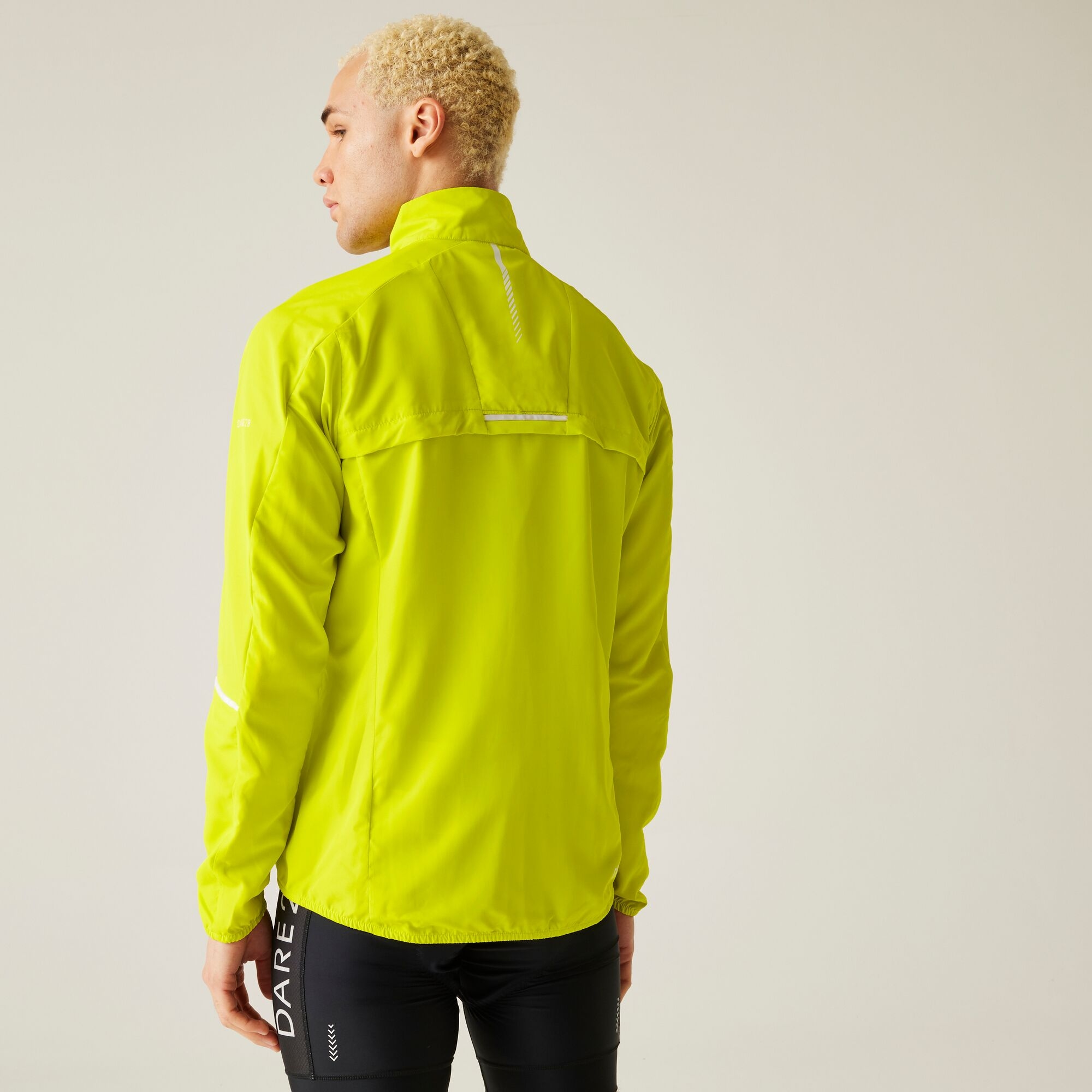 Dare 2b Unisex Illume Lightweight Windshell Neon Spring, Size: S