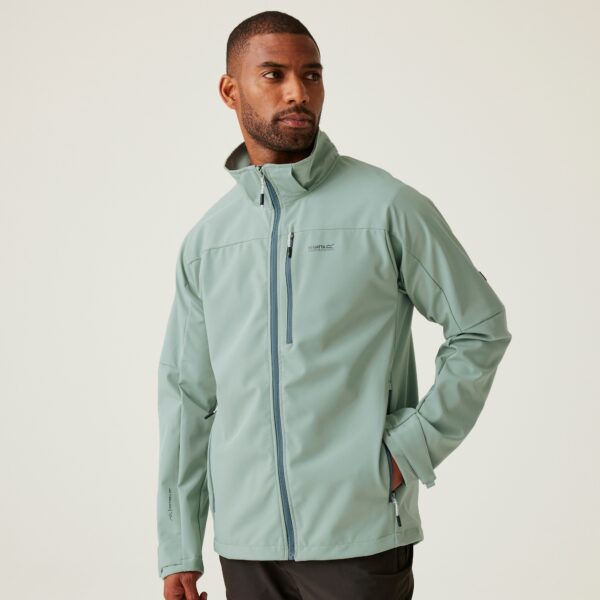 Regatta Men's Breathable Arana Softshell Jacket Glacier Iceberg, Size: 3XL